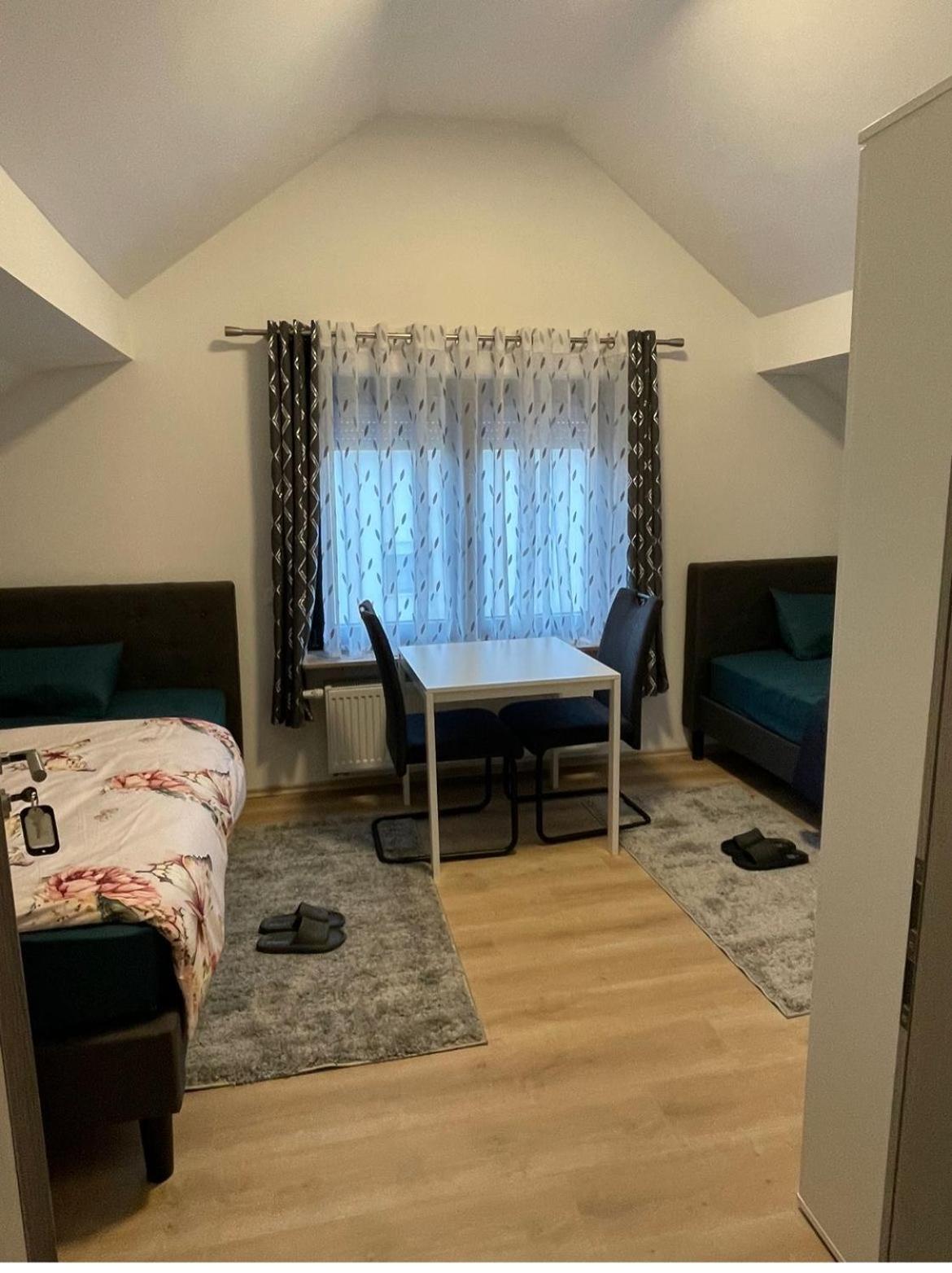 Luis Apartment Ruesselsheim D1 Hassloch  Buitenkant foto