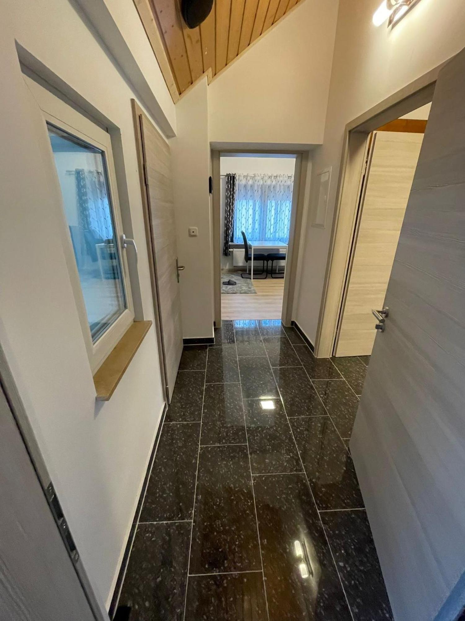 Luis Apartment Ruesselsheim D1 Hassloch  Buitenkant foto